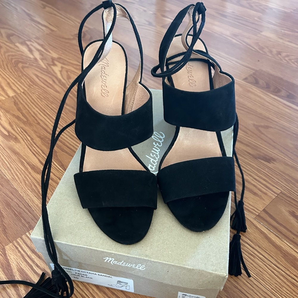 Madewell tassel- tie Octavia sandal heel
